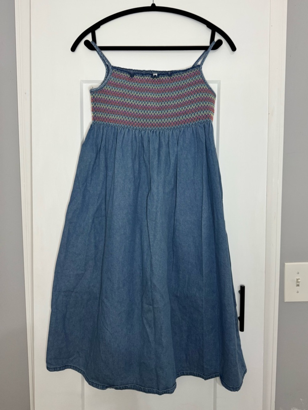 Hanna Andersson Blue Sundress with pockets! Multicolor Smocked Bodice.